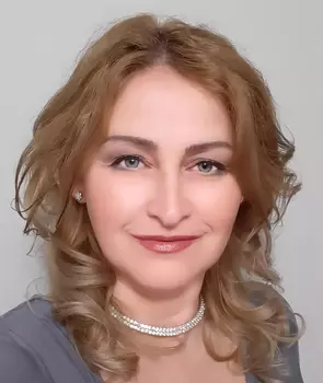 Marina Agarwal, Toronto, Real Estate Agent